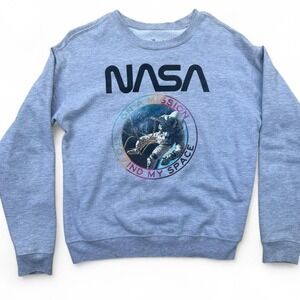 NASA On a mission to find my space Gray Sweatshirt Womens Size Medium Fleurish